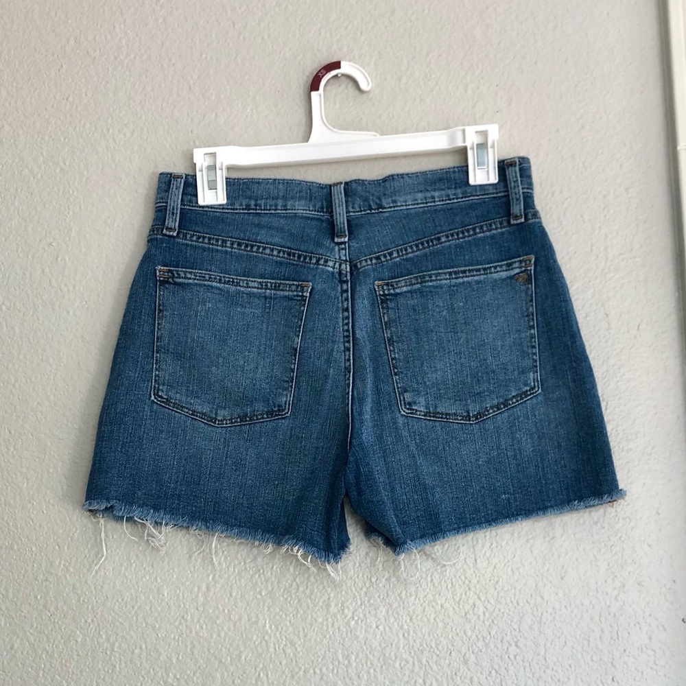 NWOT Madewell Classic Blue Jean Shorts - Picture 6 of 6